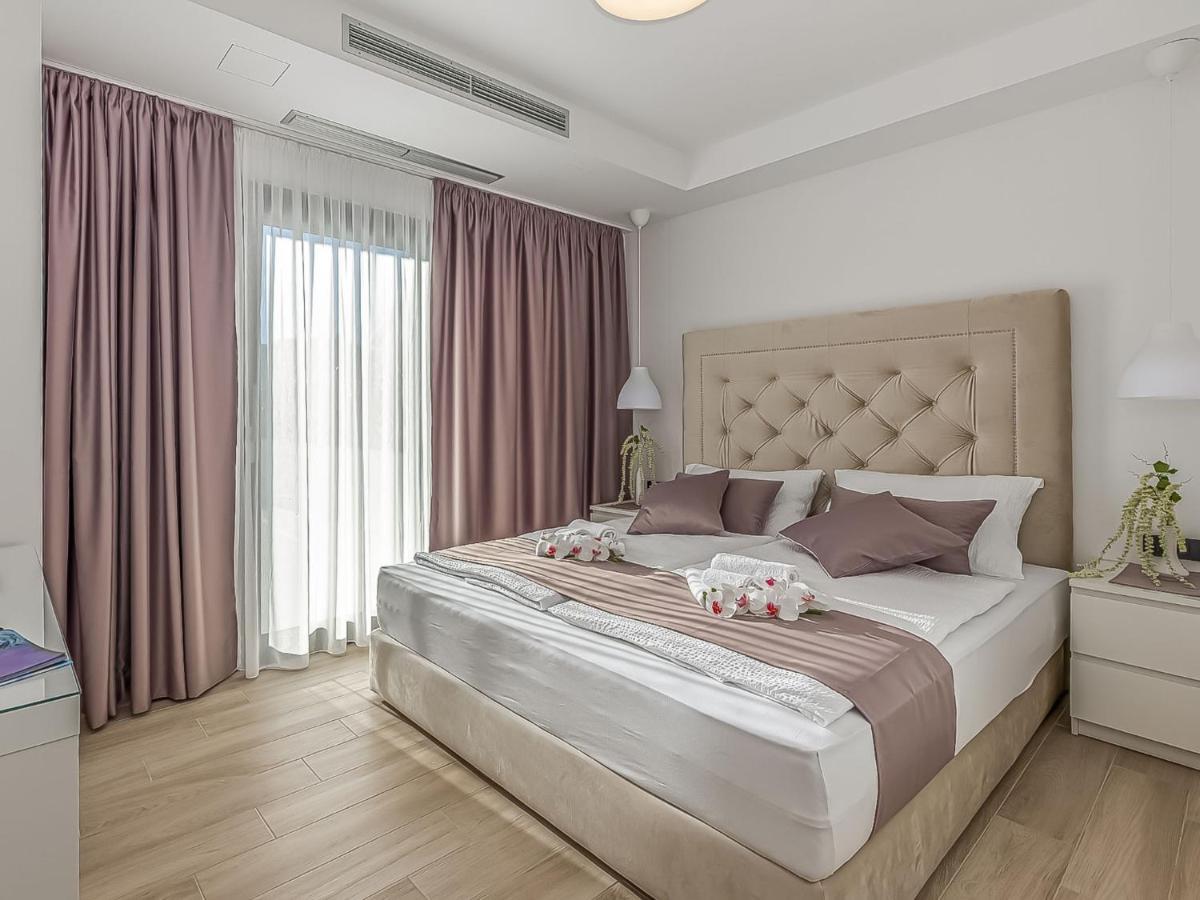Villa Milly Vrh  エクステリア 写真