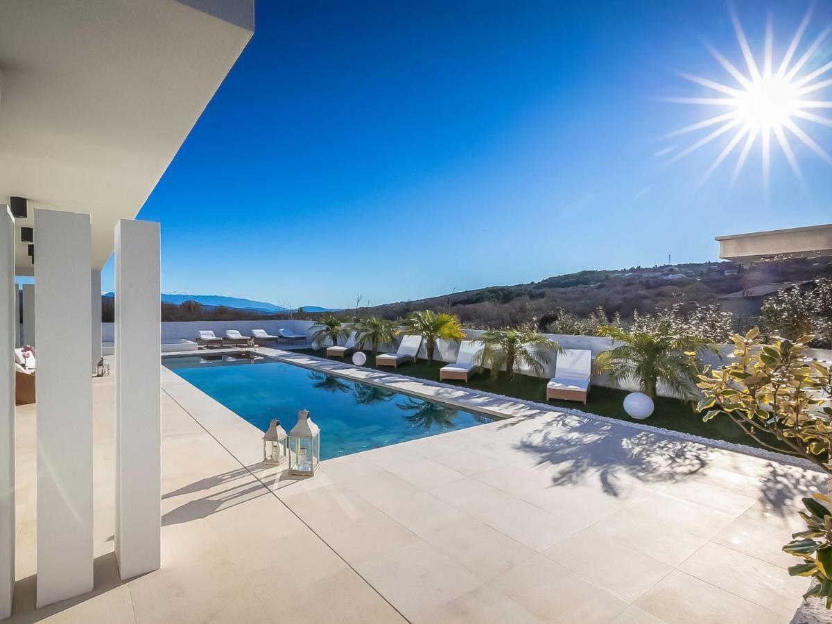 Villa Milly Vrh  エクステリア 写真