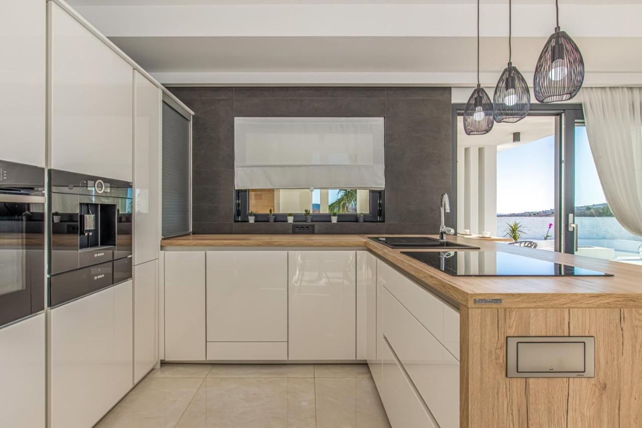 Villa Milly Vrh  エクステリア 写真